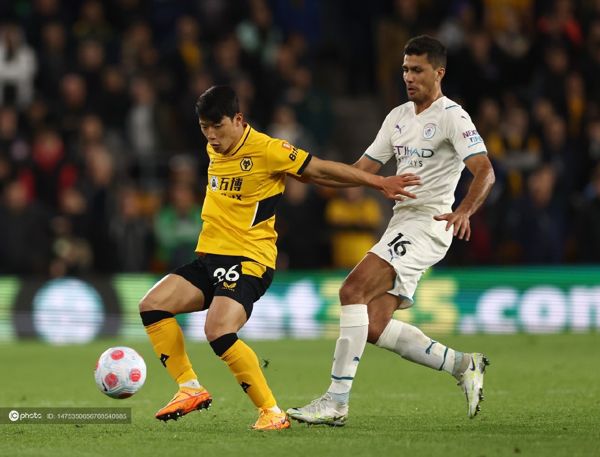 离谱！尼斯内部会议纪要流出——赛后遗憾出局斯图加特再遭质疑备战英超，里程碑夜多特蒙德状态回暖的简单介绍